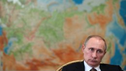 Путин впервые посетил оккупированный Крым