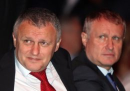 У братьев Суркисов умерла мама