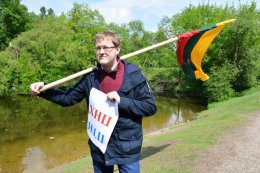 В Литве общественные активисты выразили свое несогласие с оккупацией Крыма Россией (ФОТО)