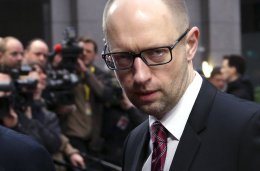 Яценюк назвал основные темы для «круглого стола»