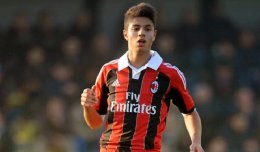 15-летний нападающий «Милана» Мастур официально переведен в первую команду (ВИДЕО)