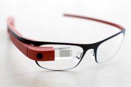 Компания Google приступила к разработке электронных очков Glass нового поколения