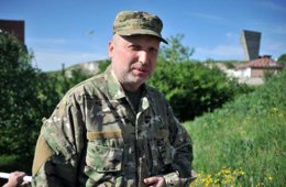 Турчинов проинспектировал позиции украинских военных под Славянском