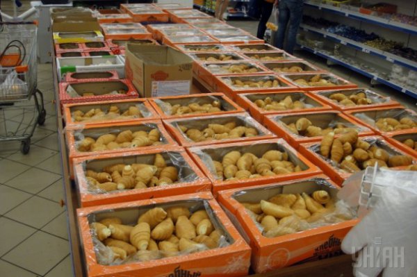 Полки крымских магазинов шокируют (ФОТО)