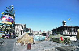 Жители палаточного городка на Майдане не планируют расходиться после выборов