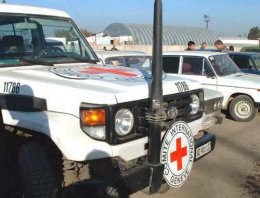 В Донецкой области боевики захватили 4 автомобиля Красного креста