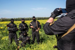 Батальон "Донбасс" отрицает участие "Правого сектора" в столкновениях под Карловкой