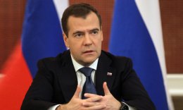 Медведев назвал действия украинских властей шантажом