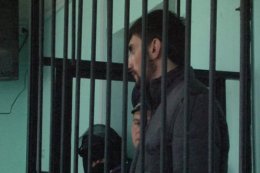 Антимайданавцу "Топазу" продлили срок ареста