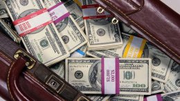 Проблемы с долларовыми кредитами решат льготные валютные аукционы