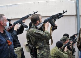 Жители Славянска начинают ненавидеть террористов (ВИДЕО)