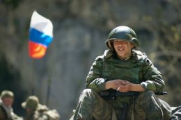 Россия начала уводить свои войска от границы с Украиной