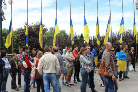 Под Администрацией Президента прошел митинг (ФОТО)