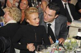 Владимир Кличко отказался комментировать слухи о том, что он вскоре станет отцом