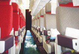 Самолеты со стеклянным дном позволят любоваться миром во время полета (ФОТО)