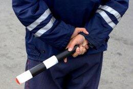 Активист "Дорожного контроля" решил проверить работу российских гаишников в Ялте (ВИДЕО)