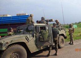 Активисты в трудных условиях обеспечили подачу воды украинским бойцам (ФОТО)