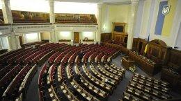 По мнению политолога, Порошенко нуждается в нынешнем парламенте
