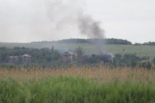 Силы АТО обустроили свои блокпосты и контролируют подъезды к городу (ФОТО)