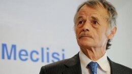 Джемилев потратит деньги от премии на помощь семьям погибших военных