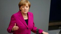 Меркель призвала стороны украинского конфликта придерживаться мирного плана Порошенко