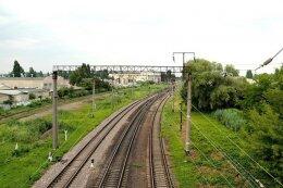 На Донбассе террористы подорвали железнодорожные пути