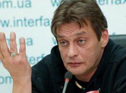 Александр Домогаров покидает театральную сцену Александр Домогаров покидает театральную сцену