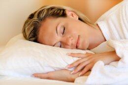 Избыток сна может вызвать проблемы со здоровьем у людей среднего возраста