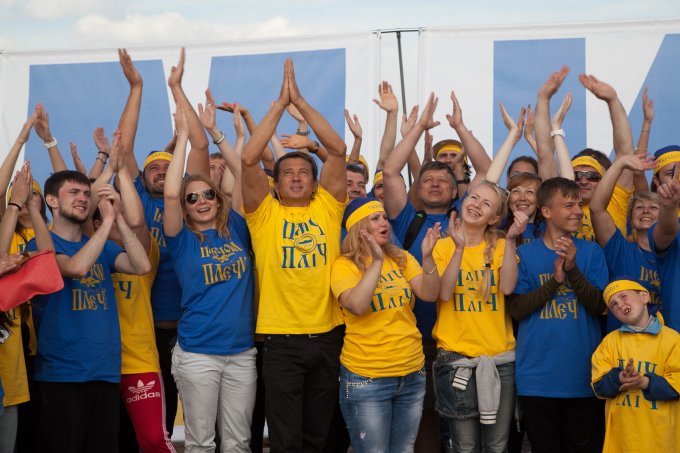 Тимофей Нагорный провел акцию "Плечом к Плечу" (ФОТО) Тимофей Нагорный провел акцию "Плечом к Плечу" (ФОТО)