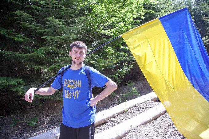 Тимофей Нагорный провел акцию "Плечом к Плечу" (ФОТО) Тимофей Нагорный провел акцию "Плечом к Плечу" (ФОТО)