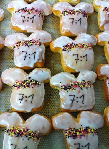 ЧМ-2014. Тренер сборной США испек печенье в честь победы немцев над бразильцами (ФОТО) ЧМ-2014. Тренер сборной США испек печенье в честь победы немцев над бразильцами (ФОТО)