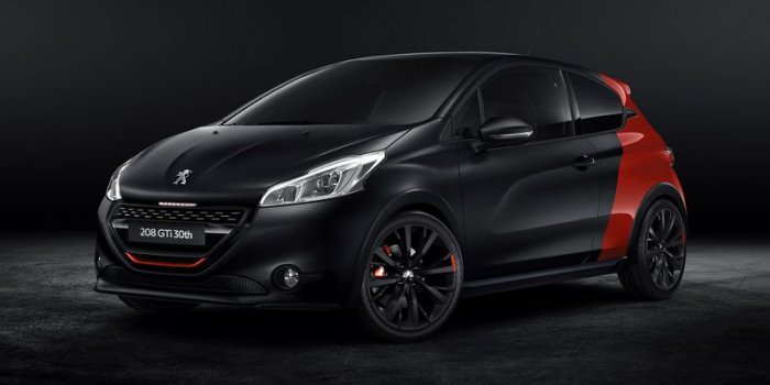 Особенности нового „хот-хэтча“ 208 GTi от Peugeot (ФОТО)