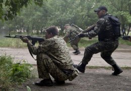 Донецкие боевики обстреляли базу отдыха с беженцами