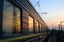 "Укрзализныця" возобновит движение поездов до станций Славянска и Красного Лимана