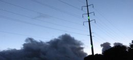 Световые лазеры не позволят птицам врезаться в линии высоковольтных электропередач