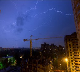 На несколько областей Украины обрушилась непогода