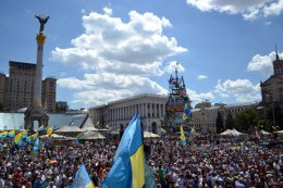 Как прошло очередное воскресное вече на Майдане (ВИДЕО)