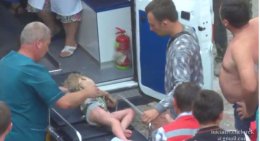 Спасение маленького мальчика из-под завалов дома в Снежном (ВИДЕО)