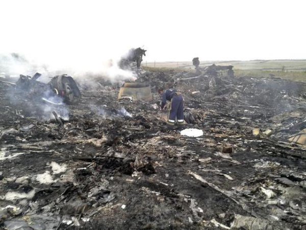 Зона АТО: cпасатели не могут попасть на место крушения «Боинга» (ФОТО)