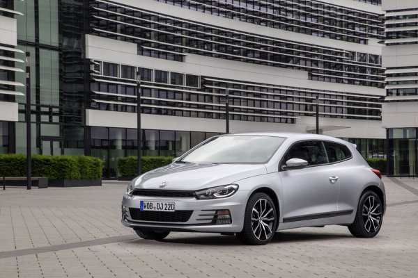 Обновленный хэтчбек Volkswagen Scirocco (ФОТО)