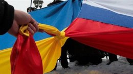 Более половины украинцев считают, что Украина воюет с Россией