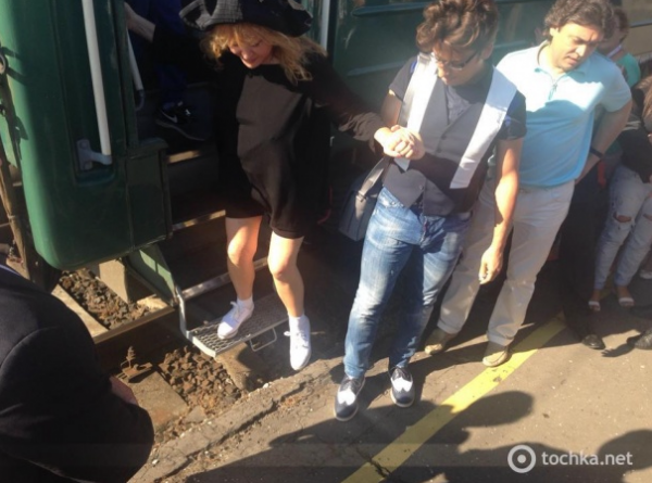 Пугачева приехала на «Новую волну» и поразила всех своим видом (ФОТО)