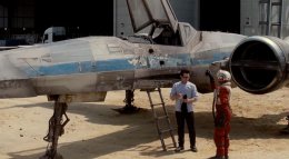 Фанатам показали первый летательный аппарат из новых «Звёздных войн» (ВИДЕО)