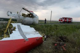 Обломки «Боинга-777» хотят эвакуировать в Киев