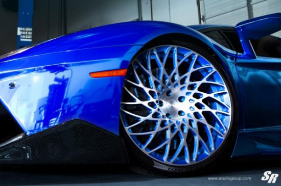 Новая версия Lamborghini Aventador (ФОТО)
