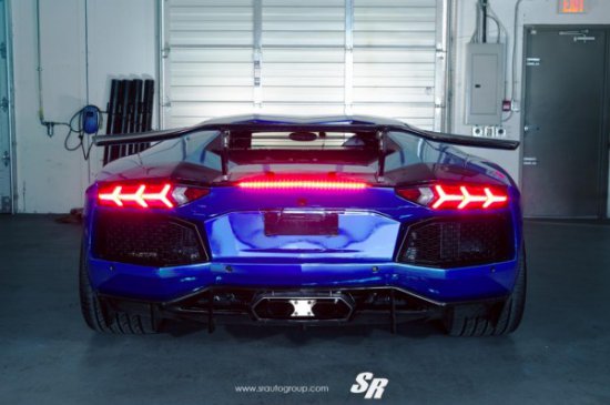 Новая версия Lamborghini Aventador (ФОТО)