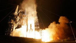 США отправили на орбиту два спутника-шпиона