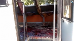 В Донецке снаряд попал в маршрутку: есть жертвы (ВИДЕО)