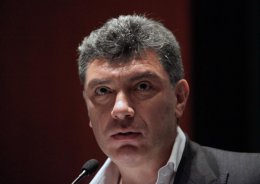 Немцов считает, что нынешняя "вертикаль воров" разрушает единство России