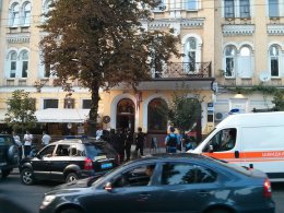 Молодчики решили отстоять "право собственности" с топорами и гранатами